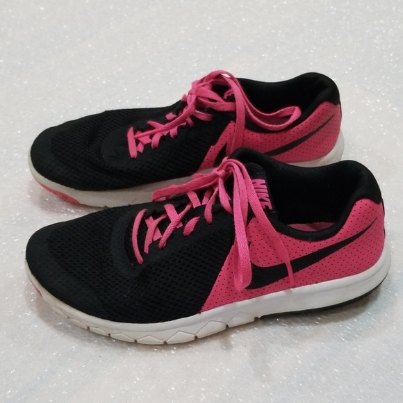 Nike Shoes Nike Big Girl Shoes Size 5 W Poshmark